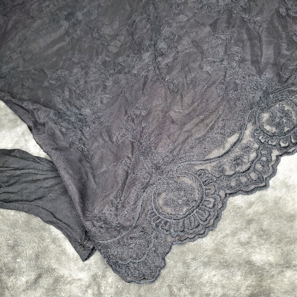 Forever 21 Black Lace Shirt - Picture 4 of 5